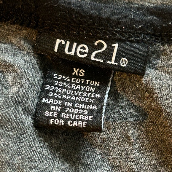 Rue21 Gray Camo Shirt - Picture 5 of 5
